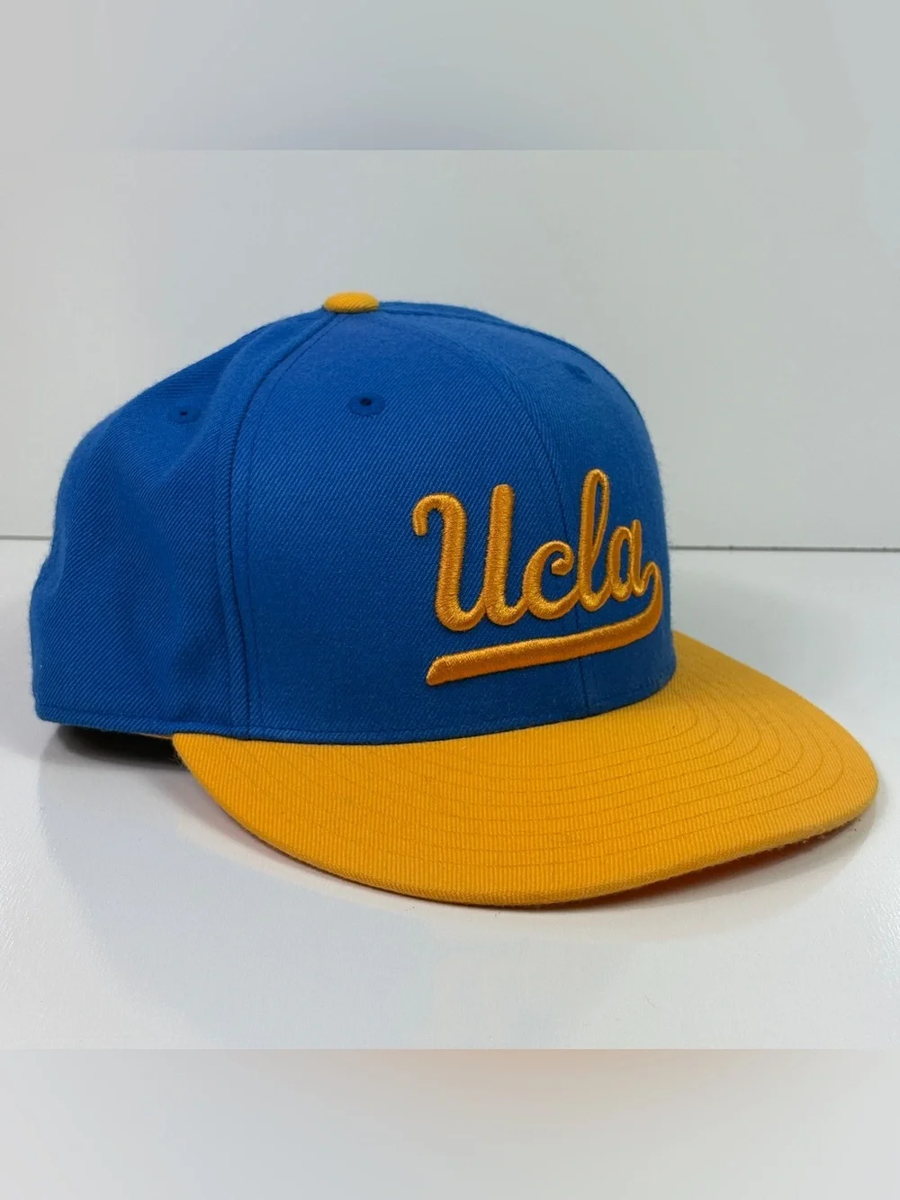 Mitchell & Ness good overall